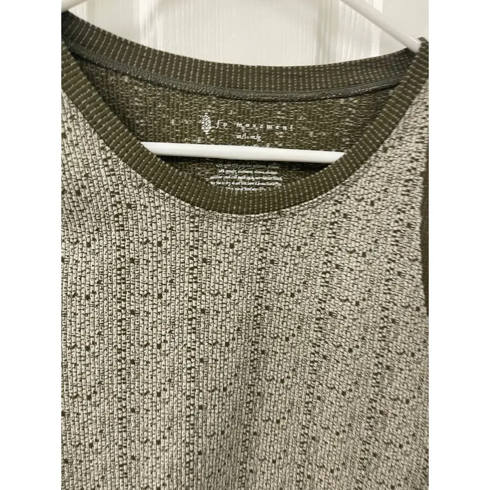 Free People We The Free medium large Give it all scoop crop top olive green